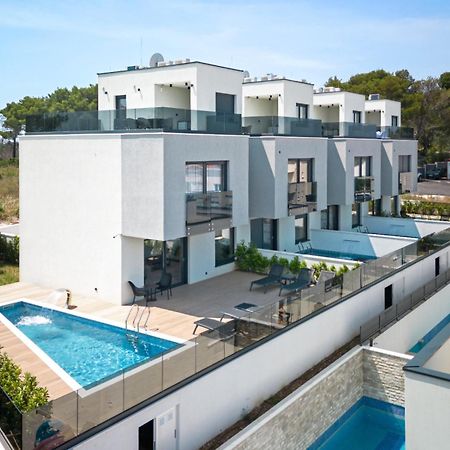 Villas Residence 360 特罗吉尔 外观 照片